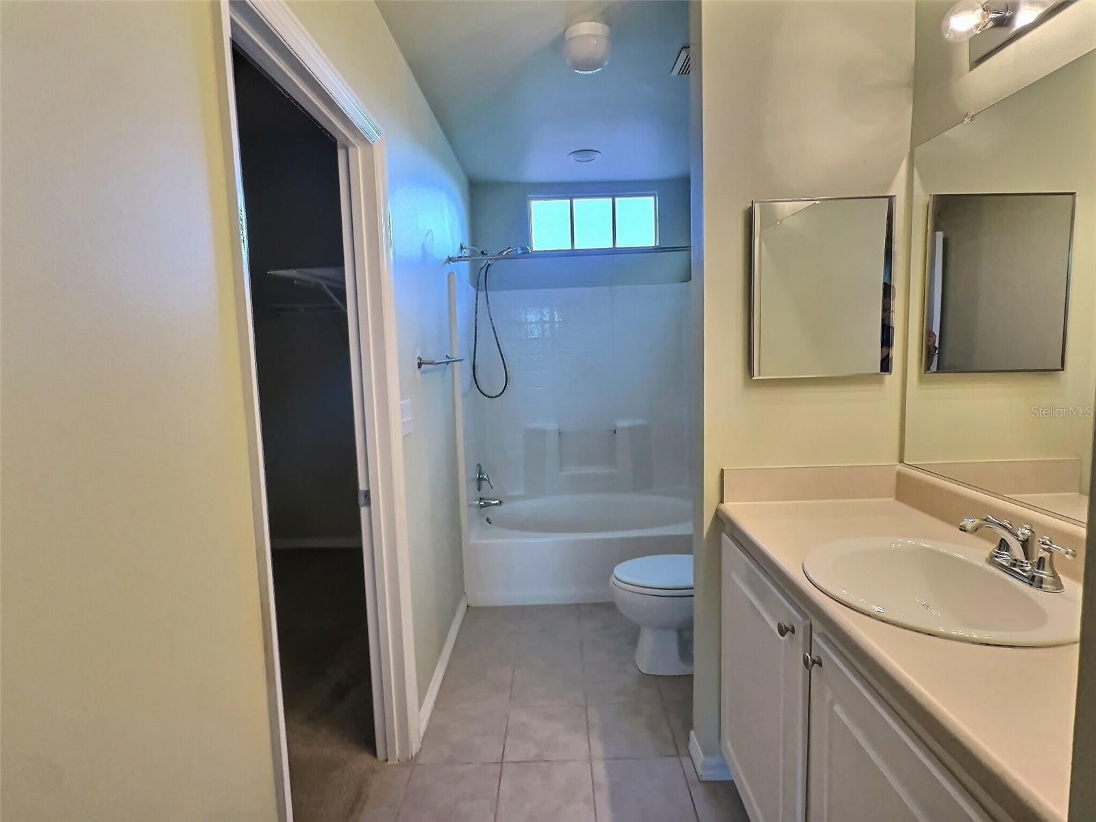 Listing Image #11