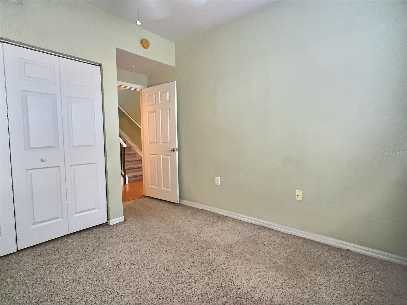Listing Image #17