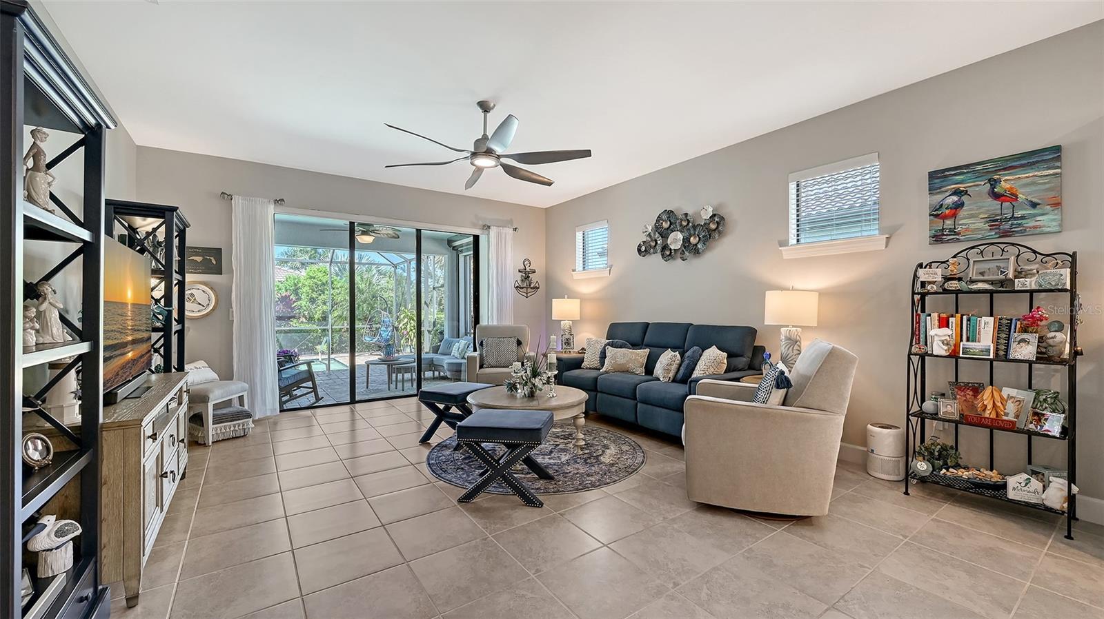 Listing Image #7