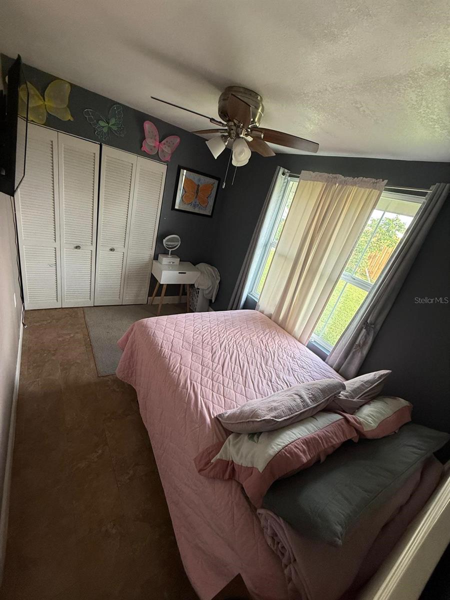 Listing Image #13