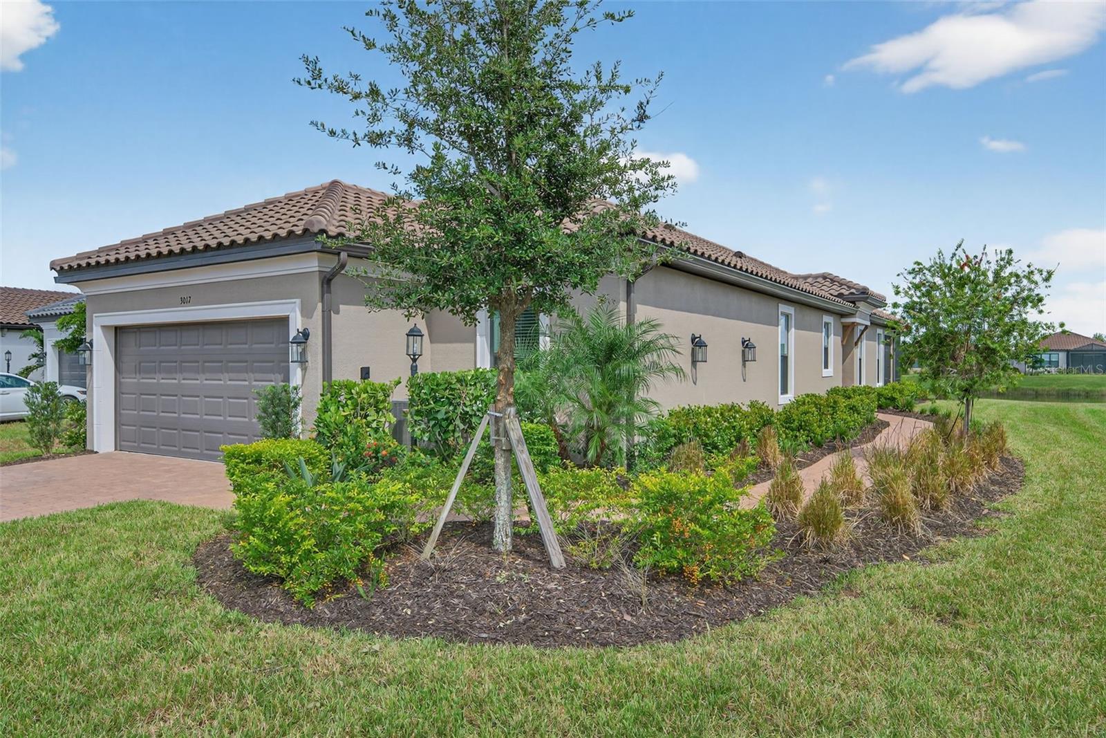 Listing Image #5