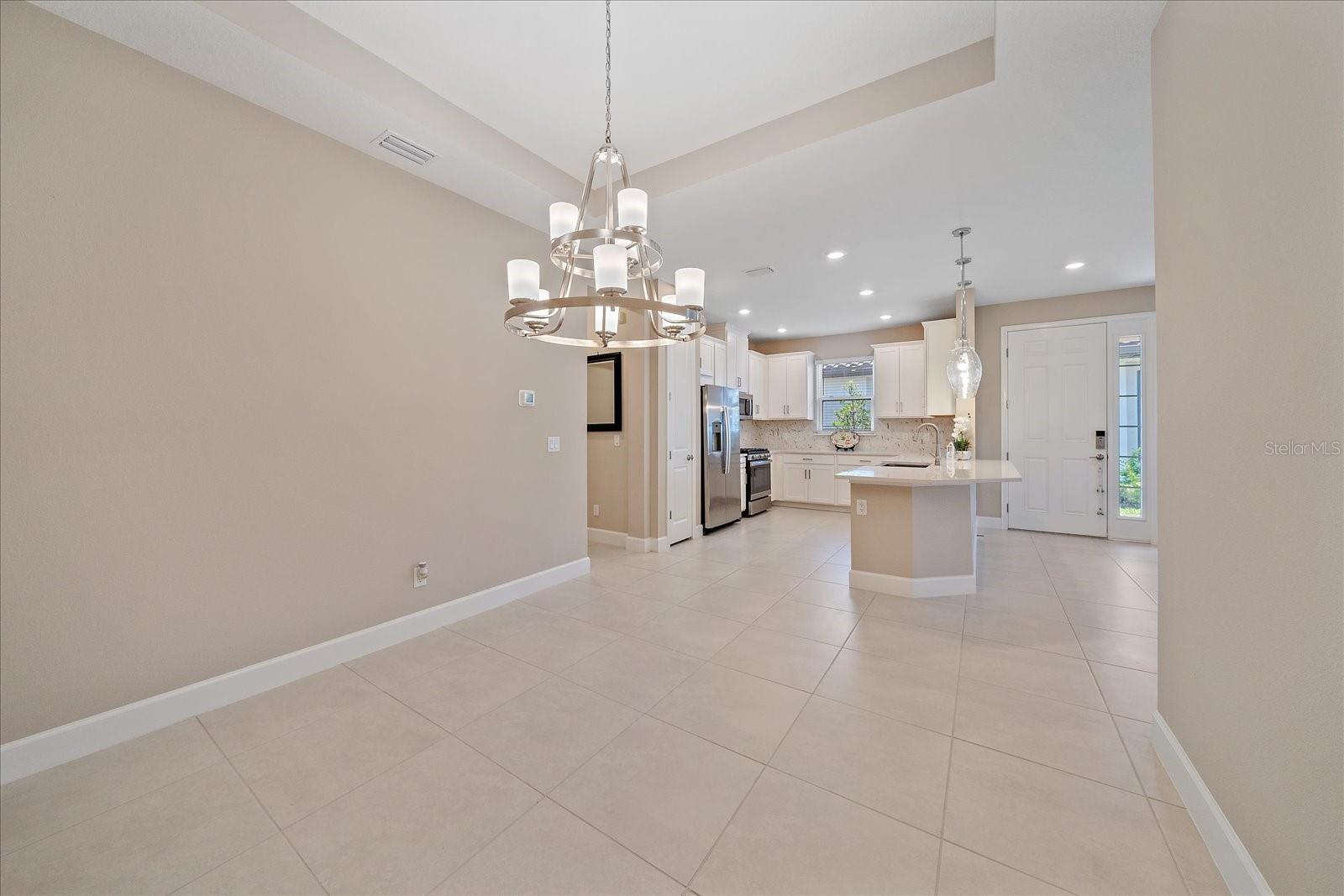 Listing Image #12