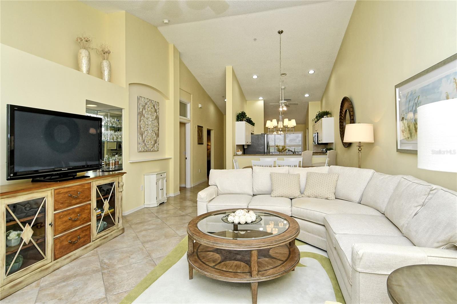 Listing Image #13