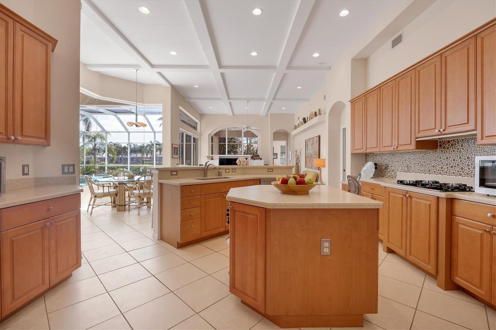 Listing Image #11