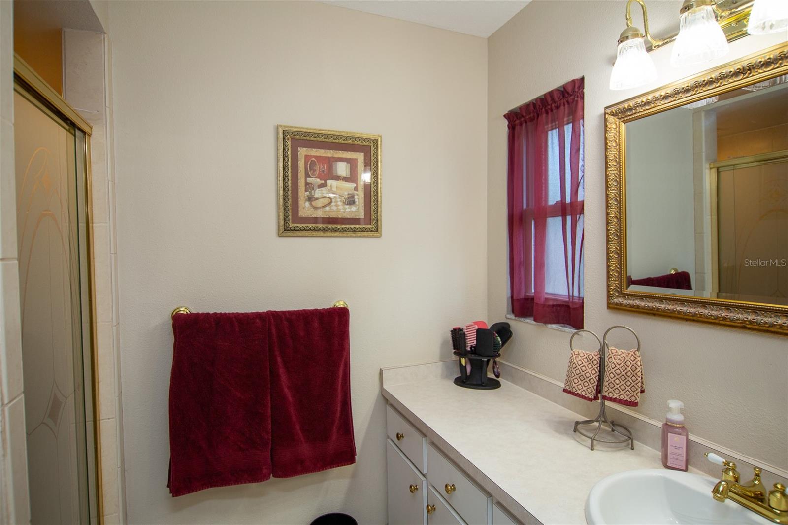 Listing Image #15