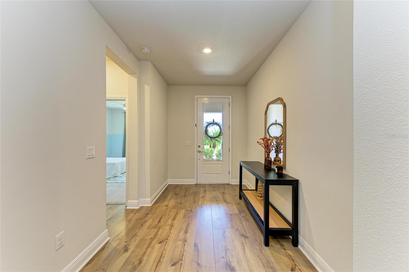 Listing Image #5