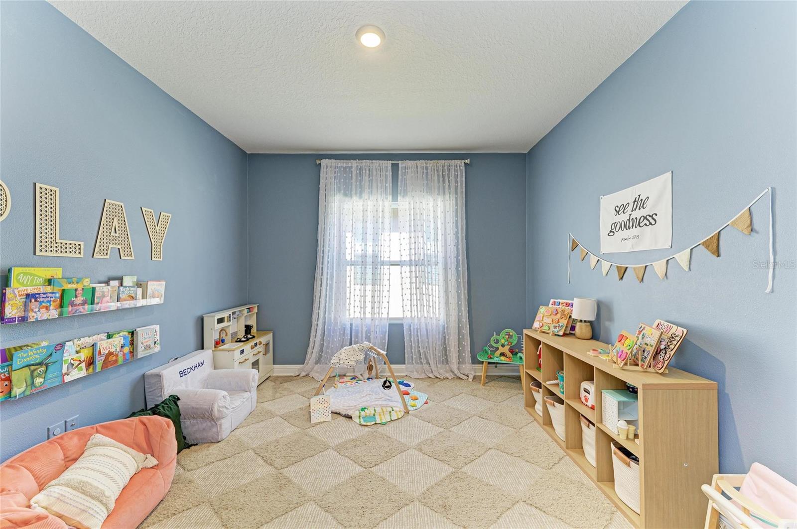 Listing Image #37