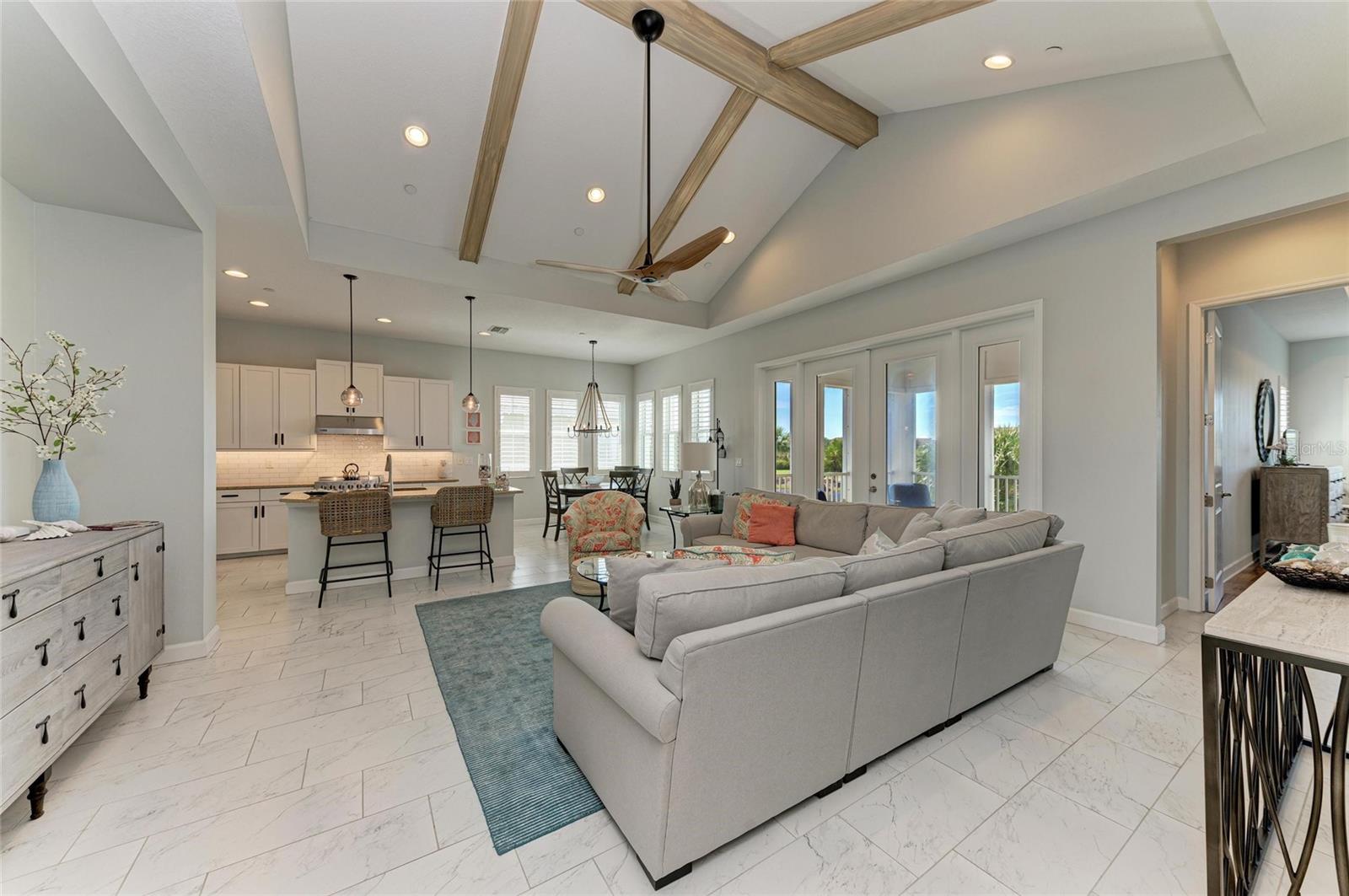 Listing Image #11
