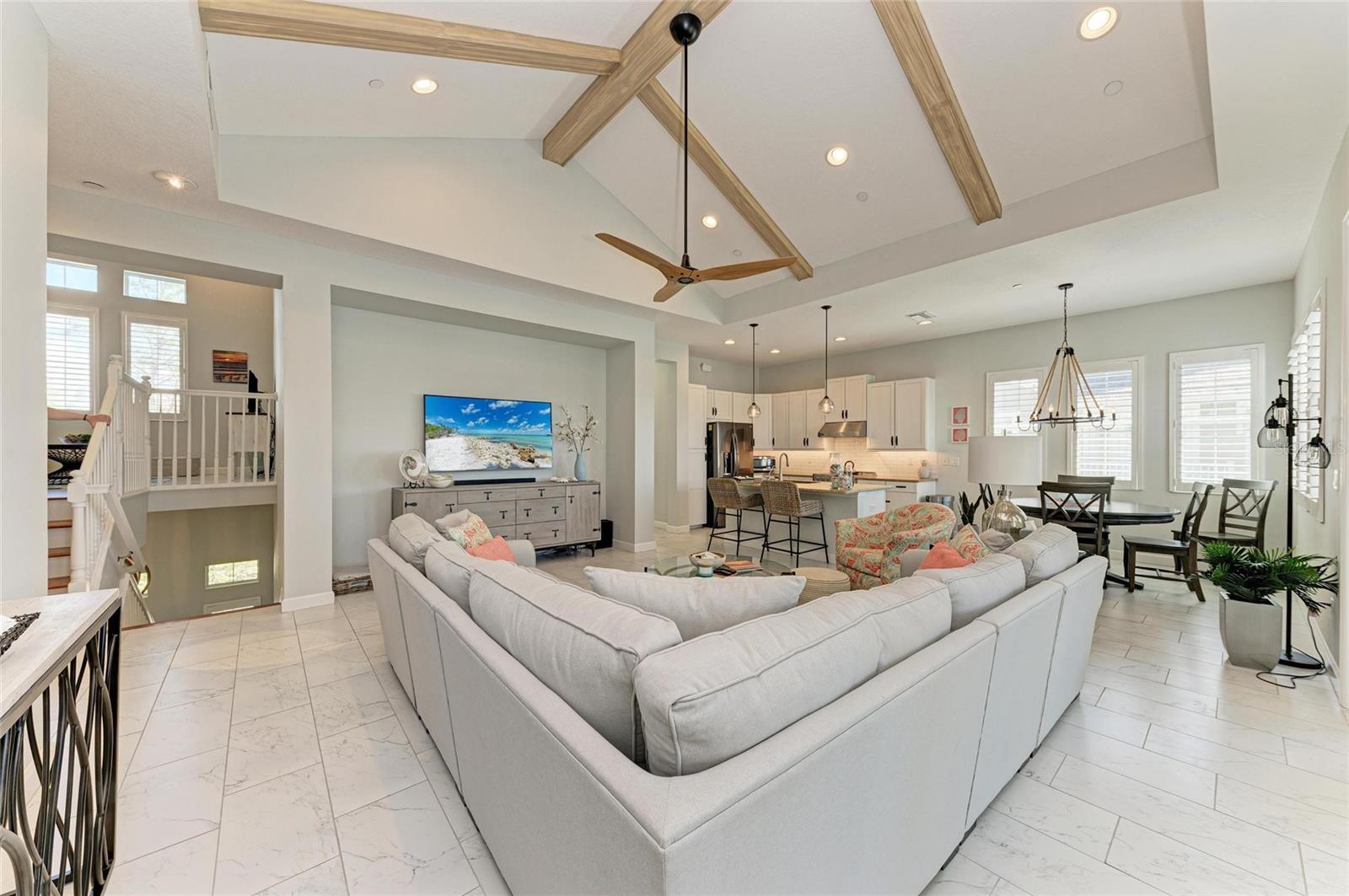 Listing Image #12