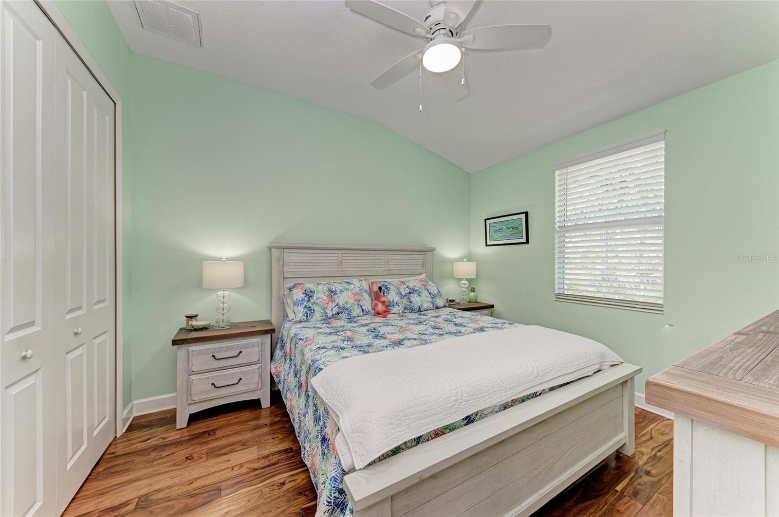 Listing Image #37