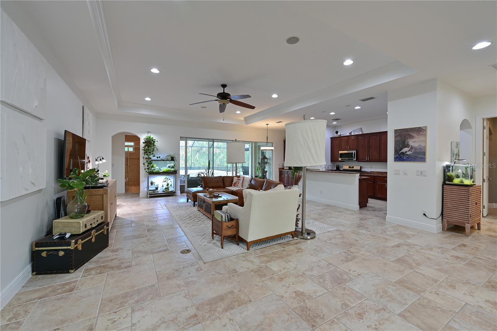 Listing Image #5