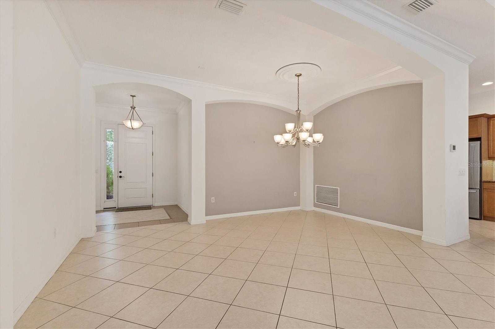 Listing Image #5