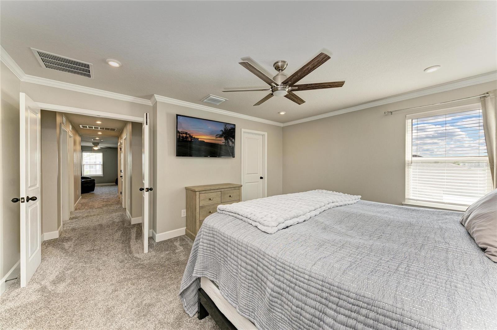 Listing Image #5