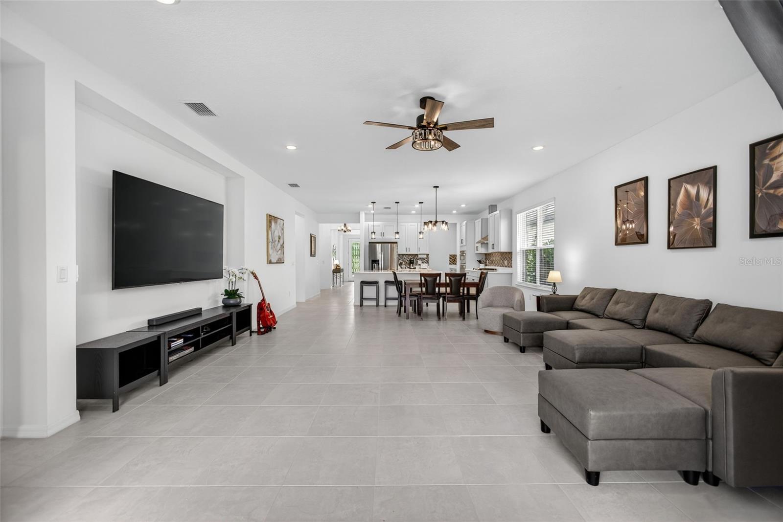 Listing Image #7