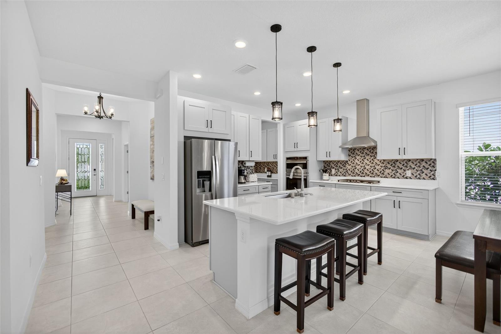 Listing Image #12