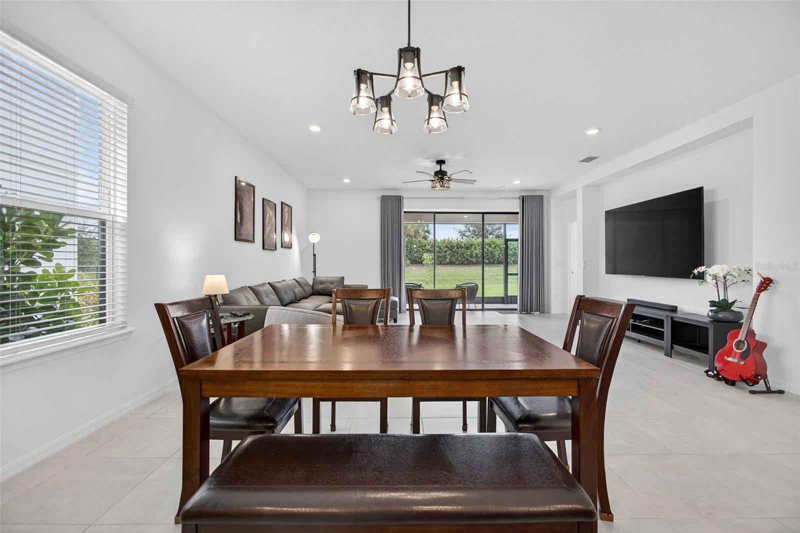 Listing Image #19