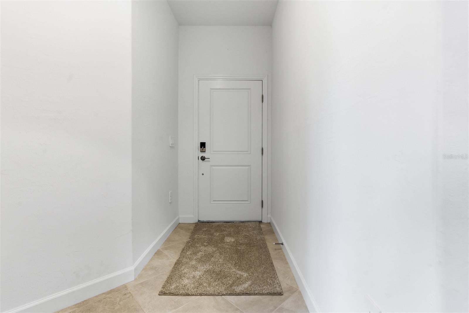 Listing Image #11