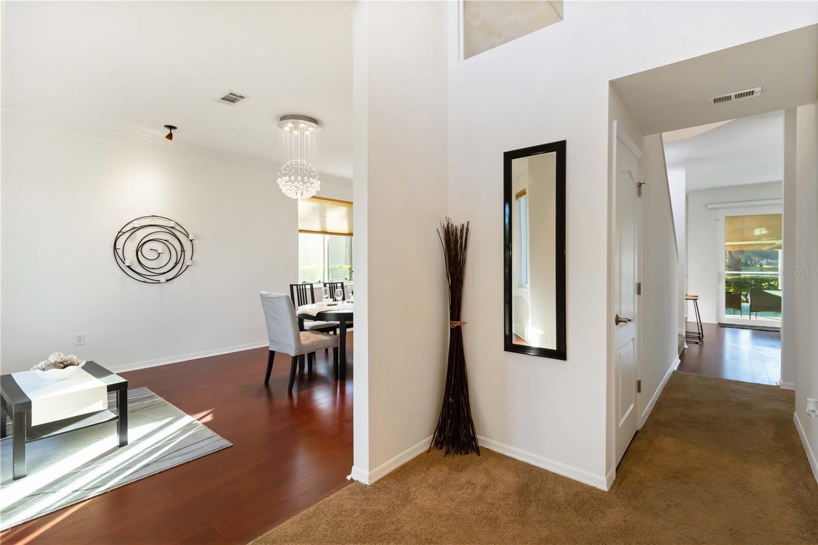 Listing Image #6
