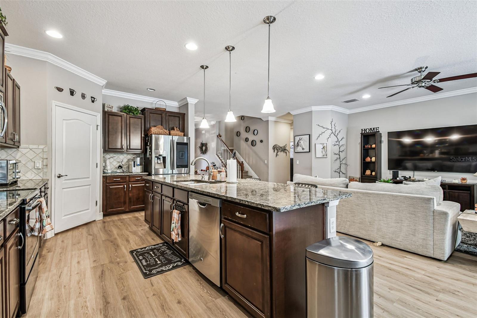Listing Image #26