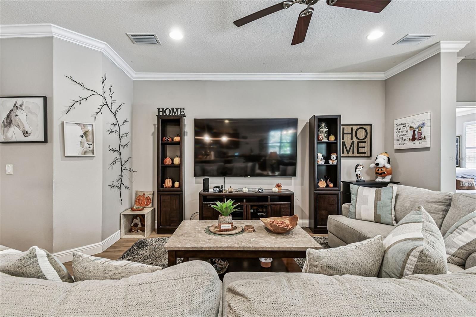 Listing Image #33