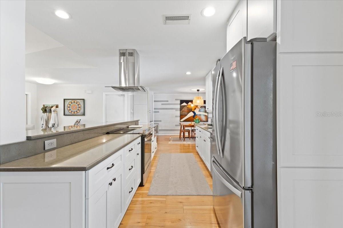 Listing Image #7