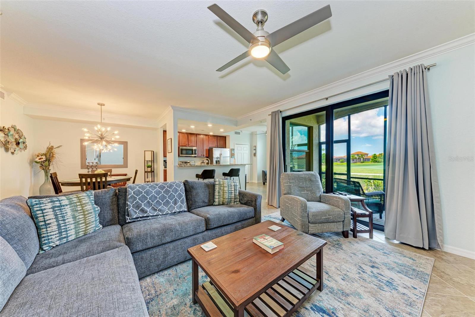 Listing Image #11