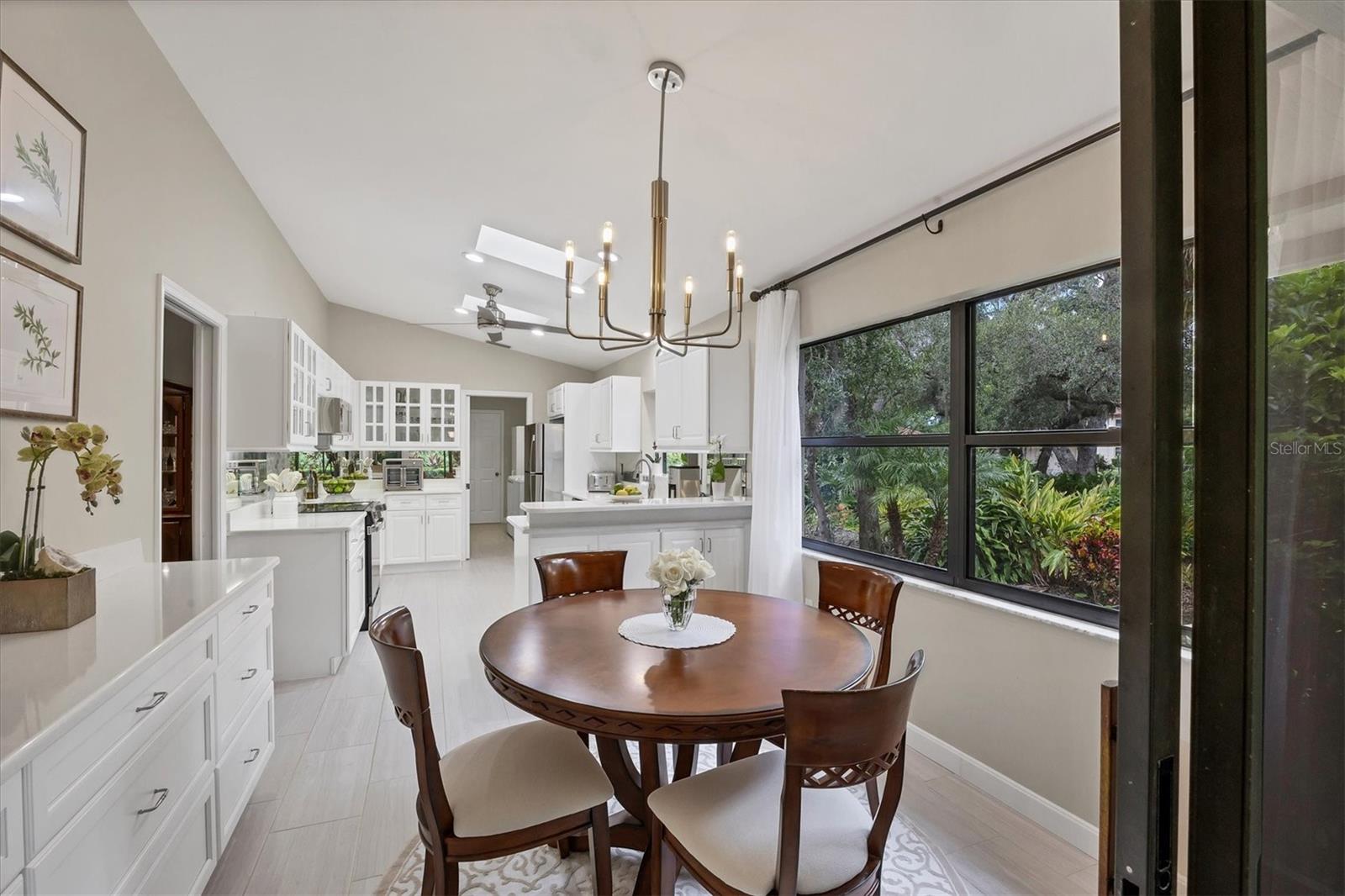 Listing Image #33