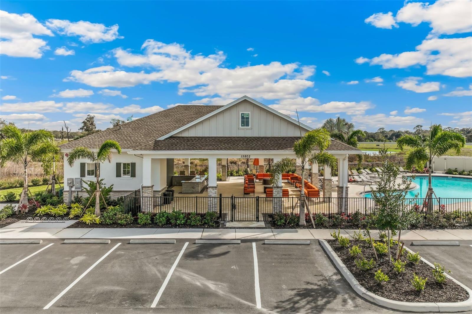 Listing Image #3