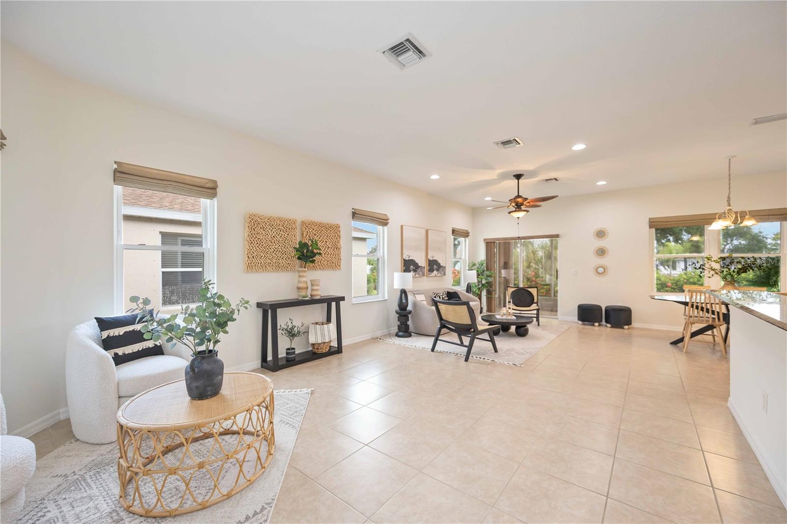 Listing Image #7