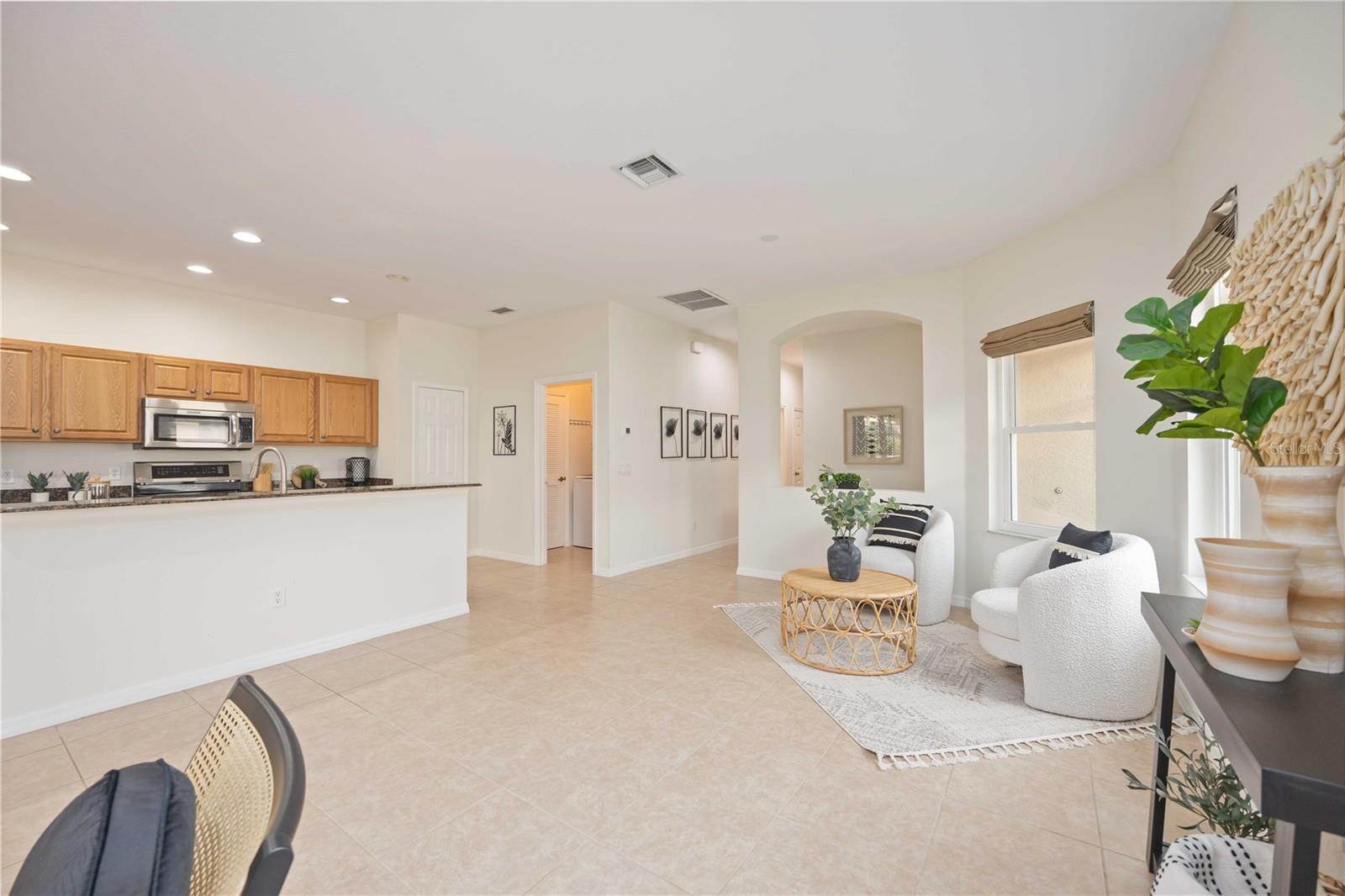Listing Image #8