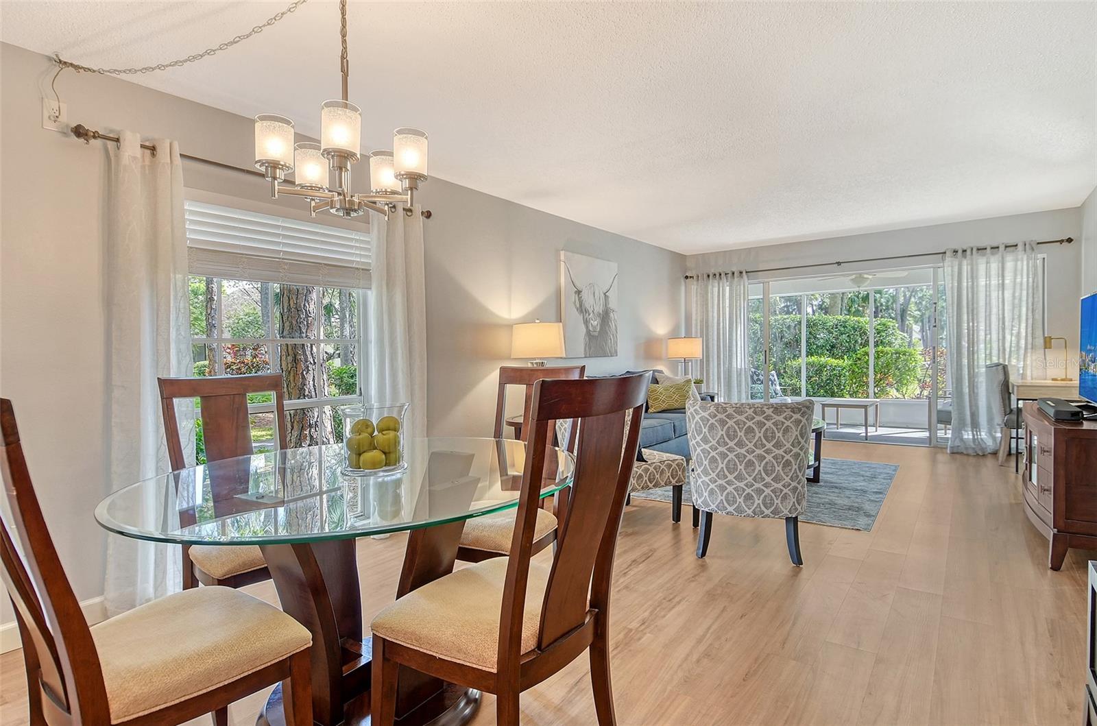 Listing Image #7