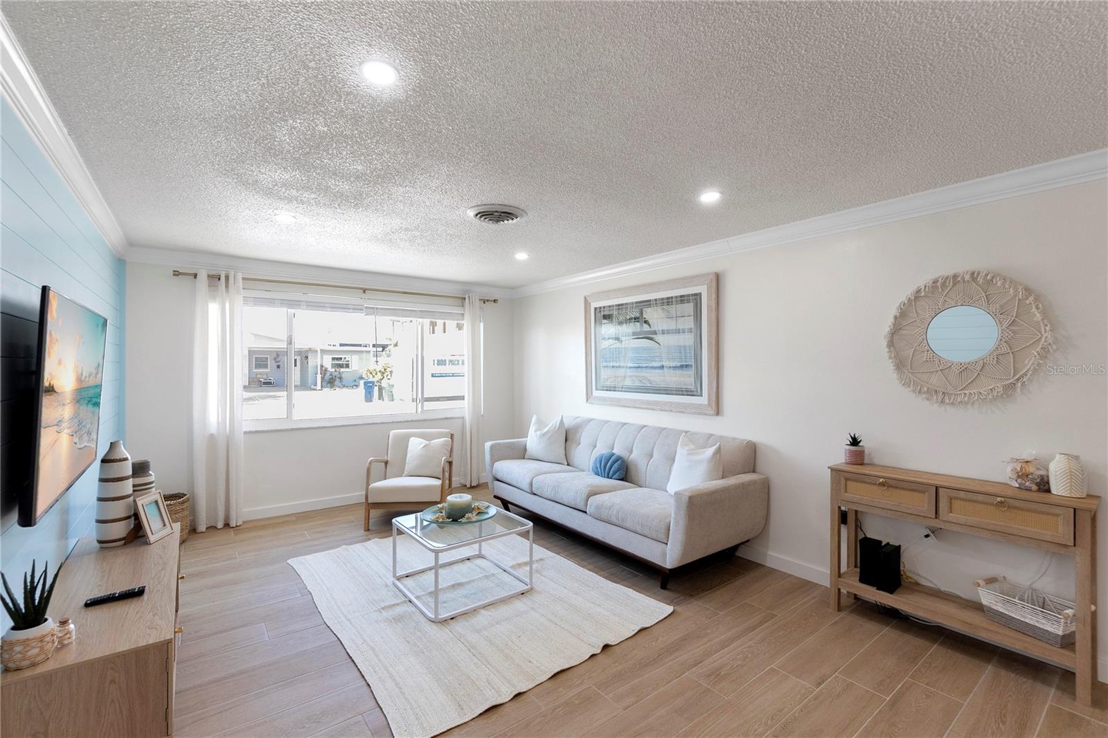 Listing Image #8