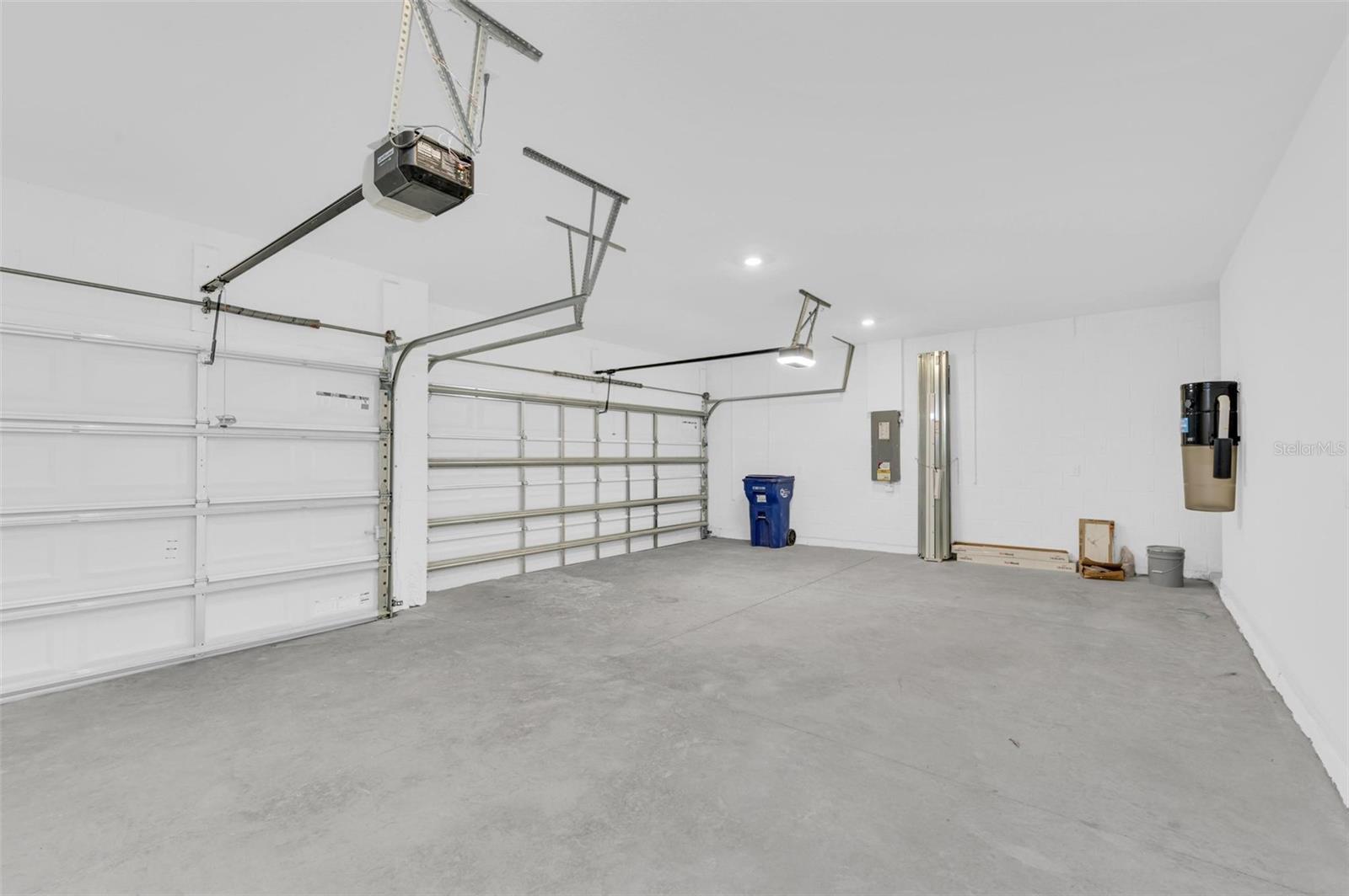 Listing Image #41