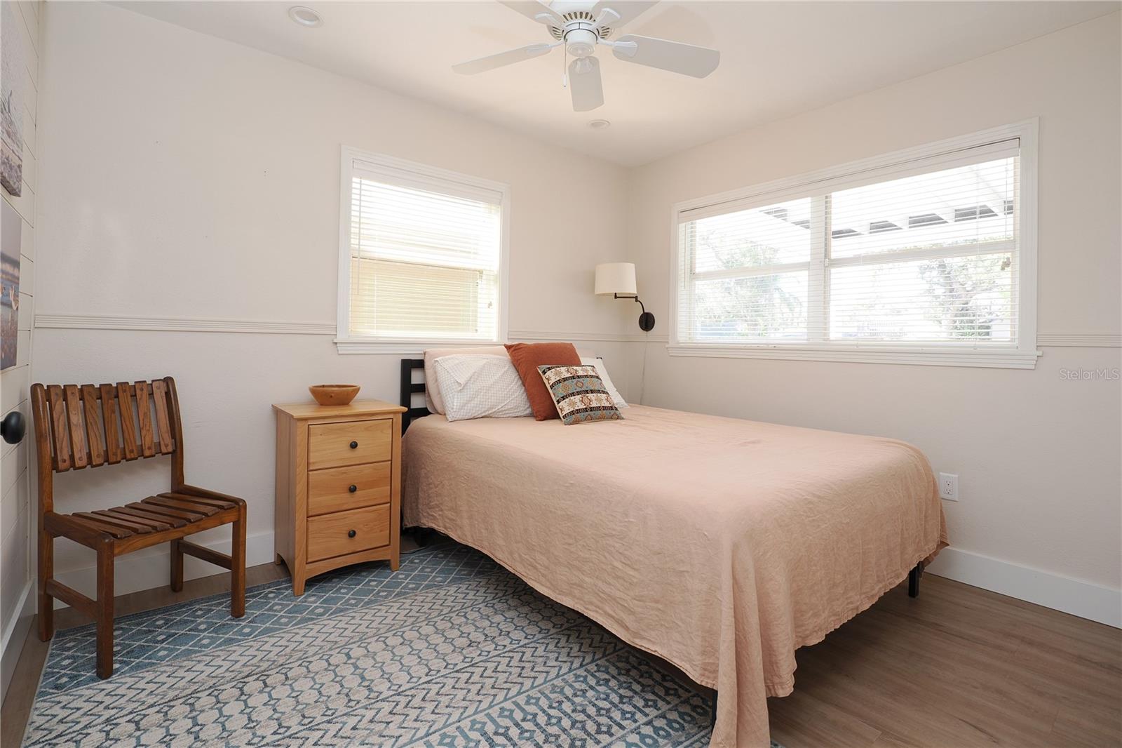 Listing Image #15