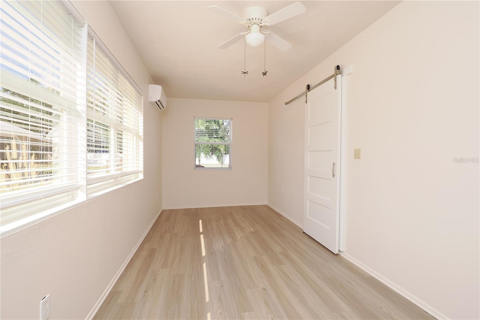 Listing Image #24