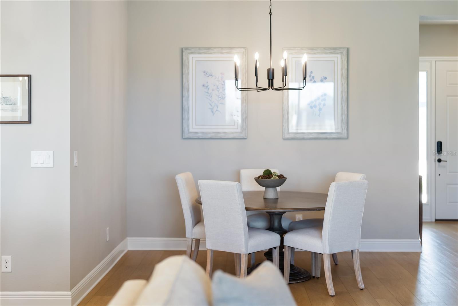 Listing Image #15