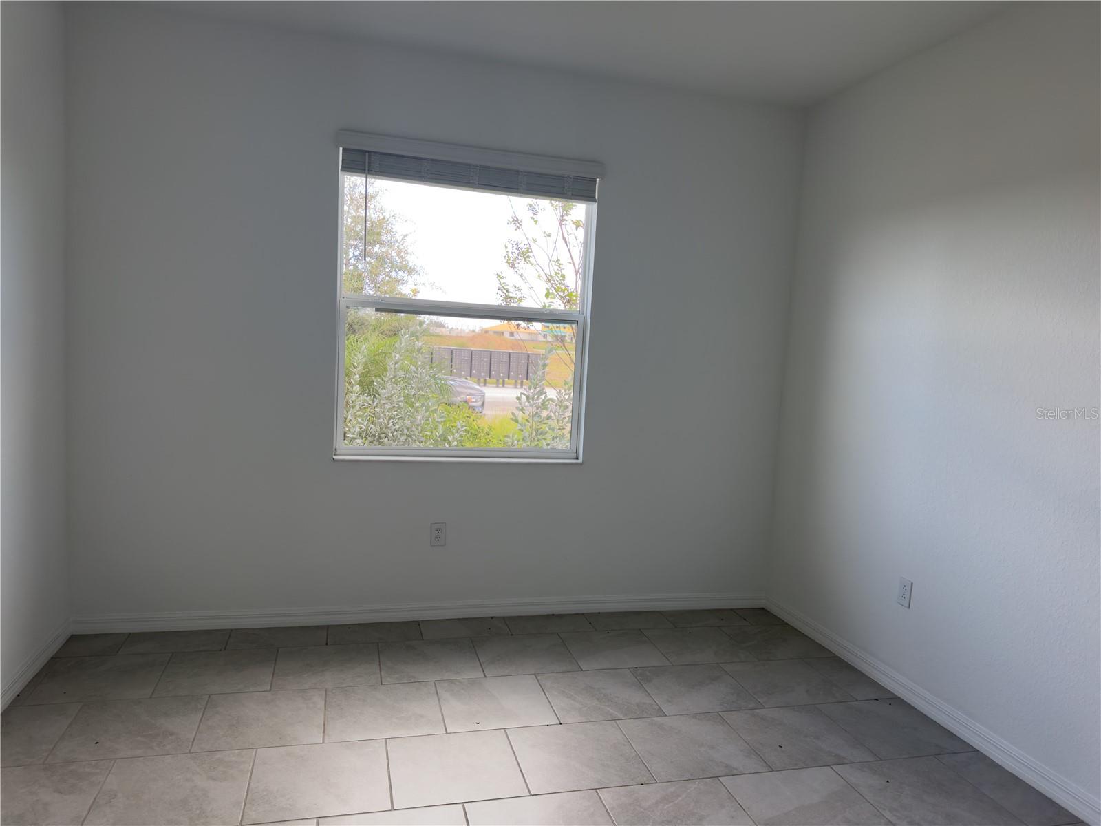 Listing Image #8