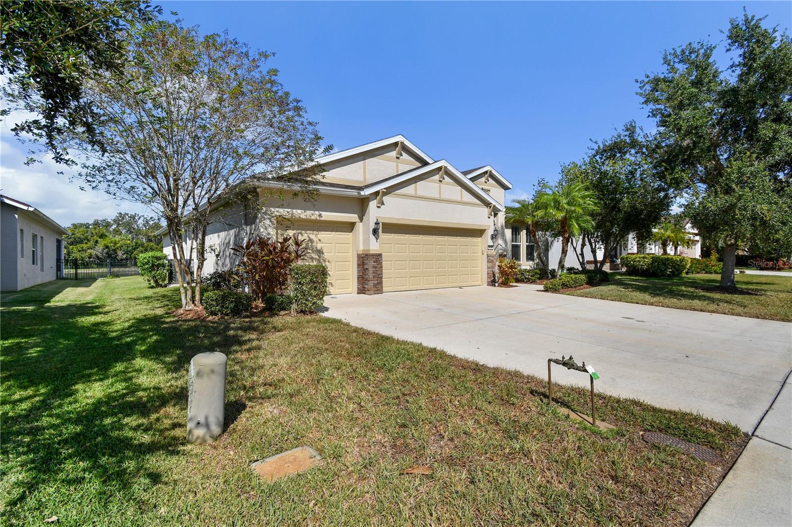 Listing Image #3
