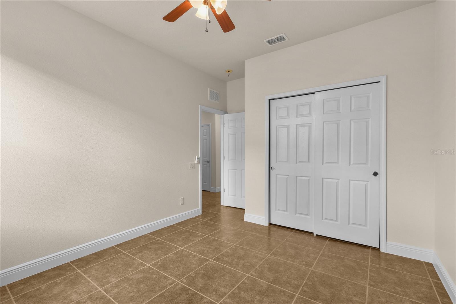 Listing Image #37