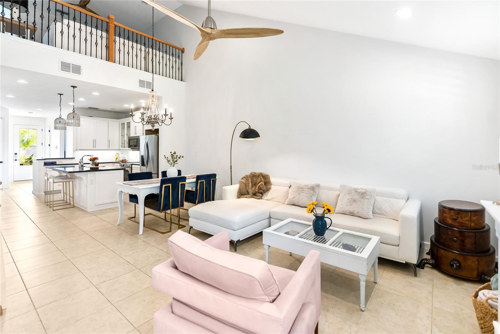 Listing Image #5