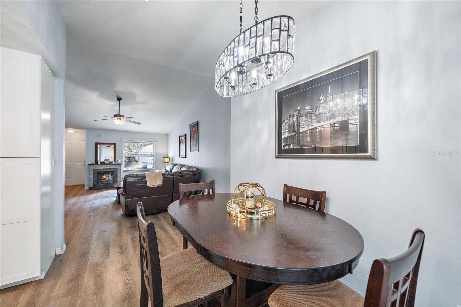 Listing Image #15