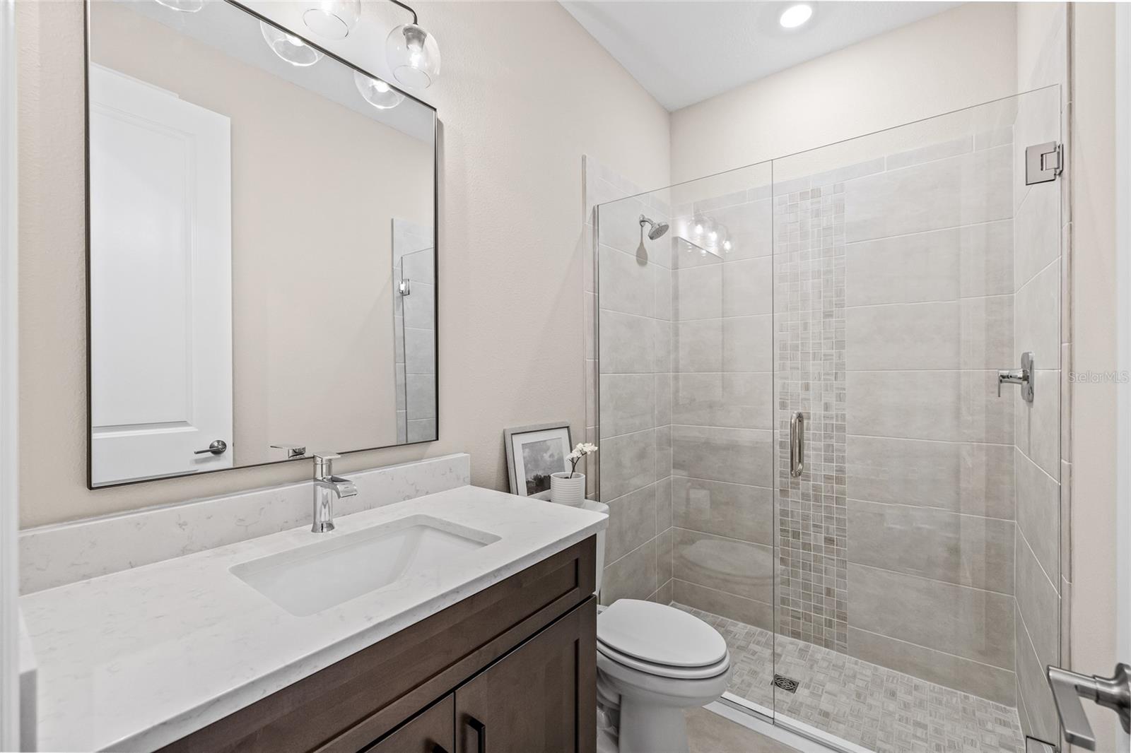 Listing Image #48