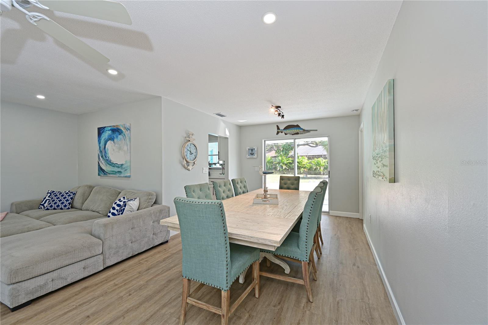 Listing Image #6