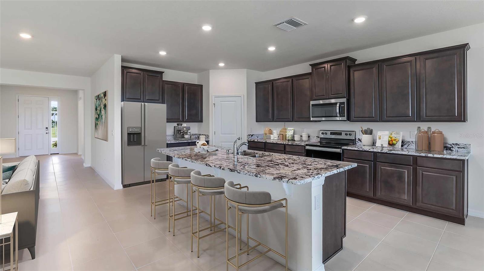 Listing Image #10