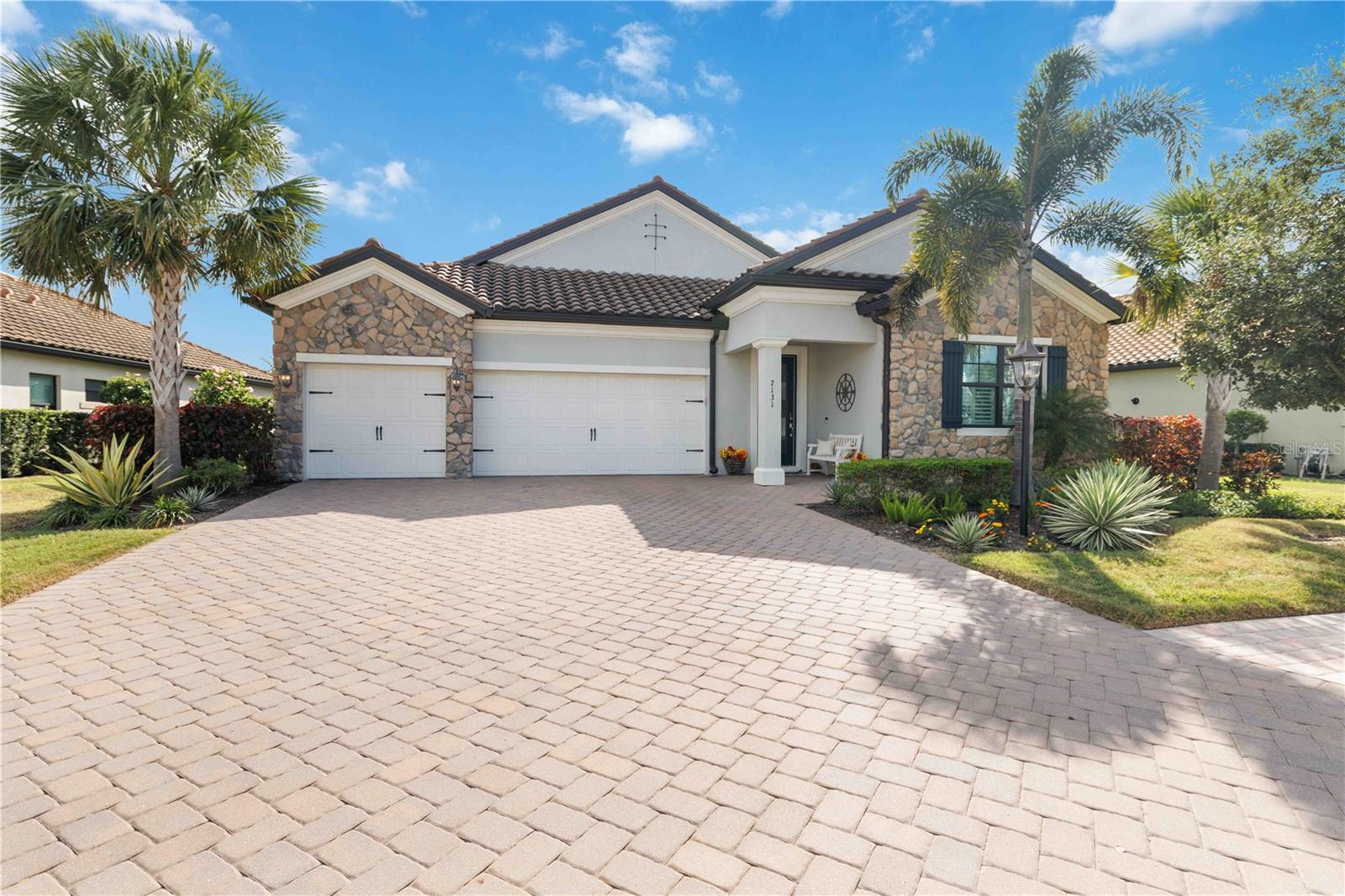 Listing Image #5