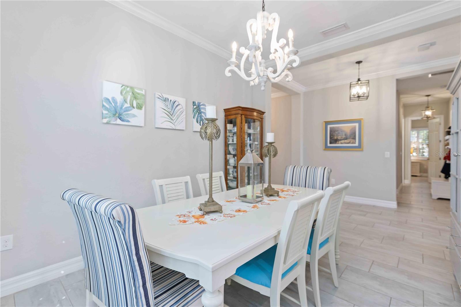 Listing Image #12