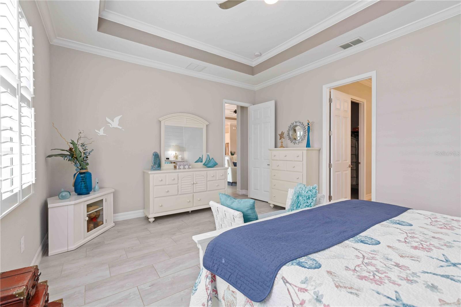 Listing Image #24
