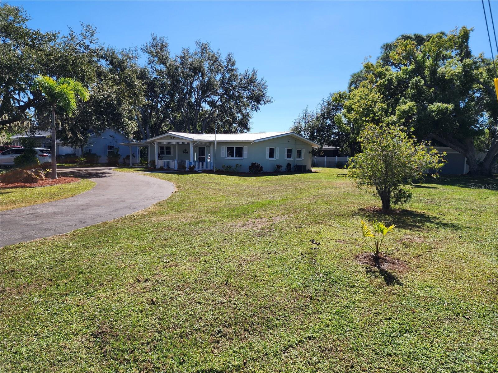 Listing Image #4