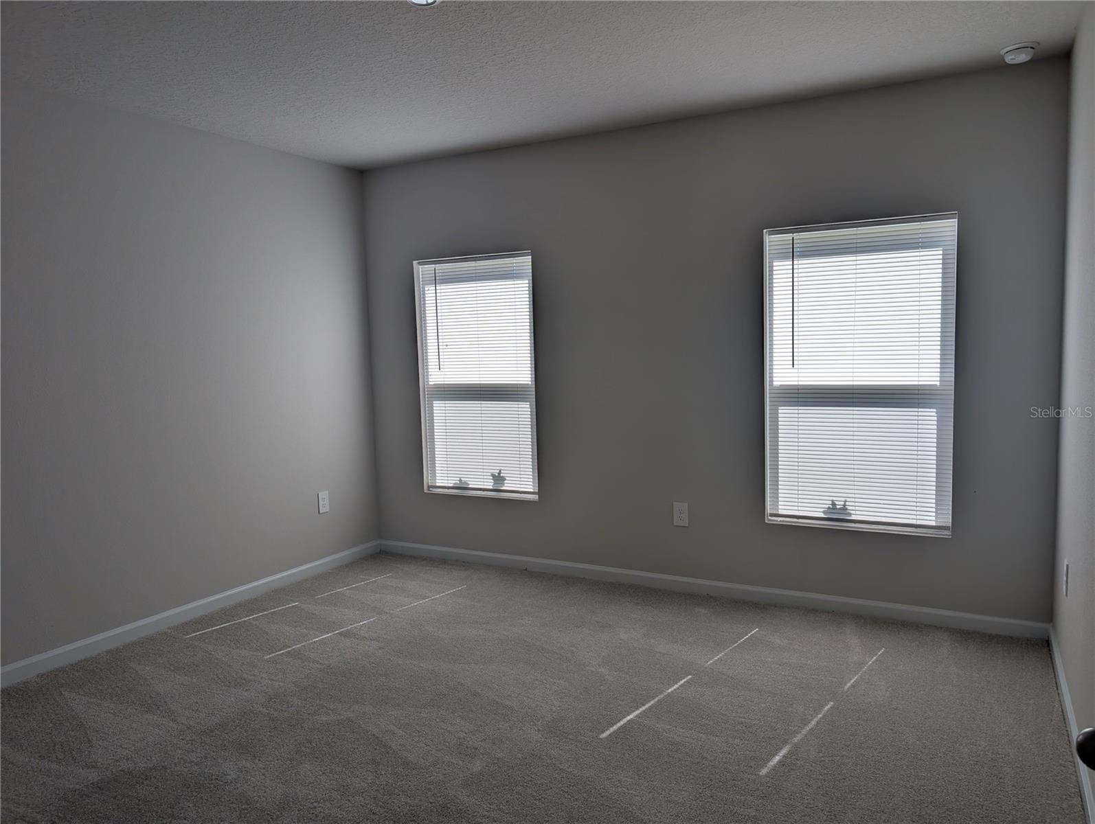 Listing Image #8