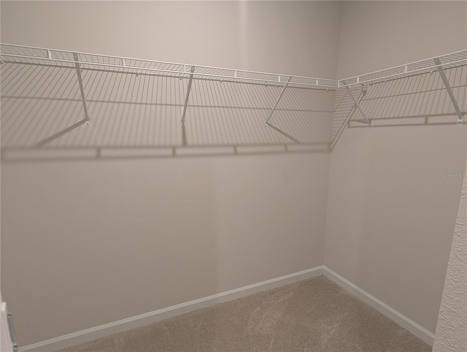 Listing Image #10